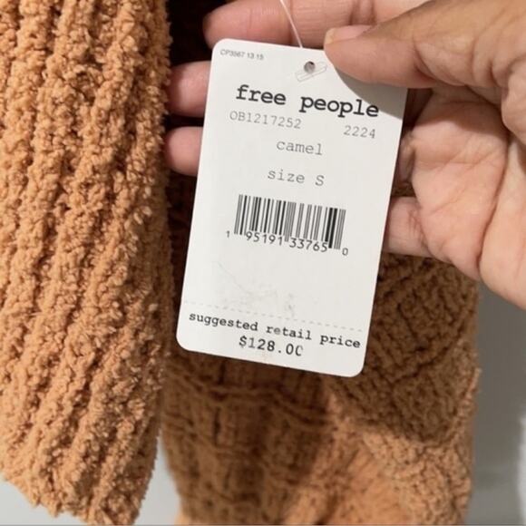 Free People Be Yours Pullover Camel Cowl Neck  Sweater Size S New with T… - Picture 4 of 12